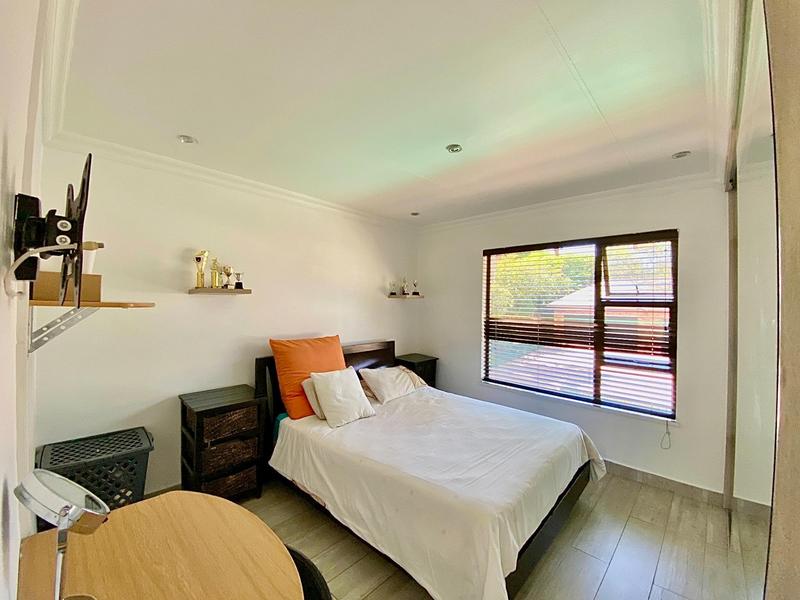 3 Bedroom Property for Sale in Allens Nek Gauteng