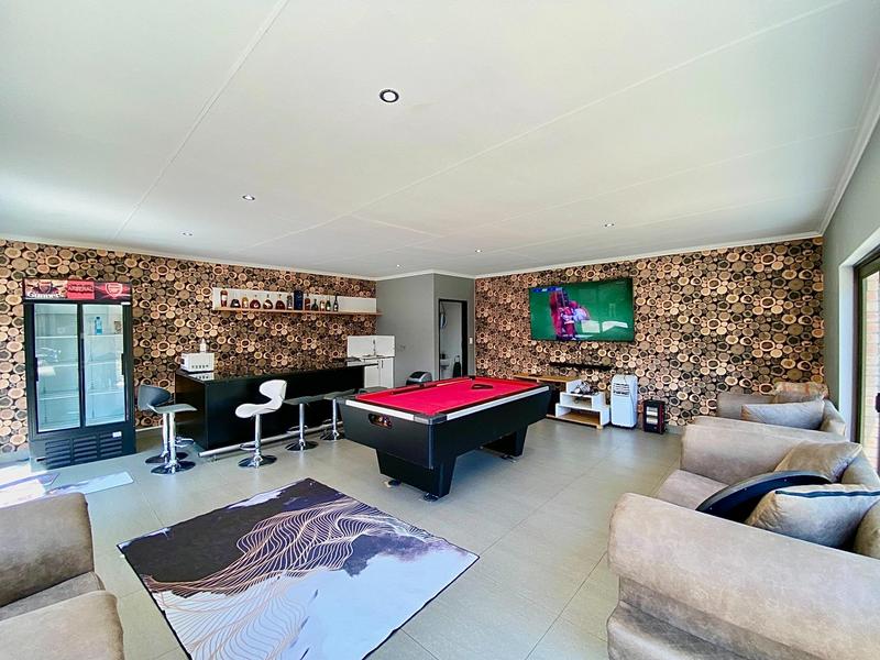 3 Bedroom Property for Sale in Allens Nek Gauteng