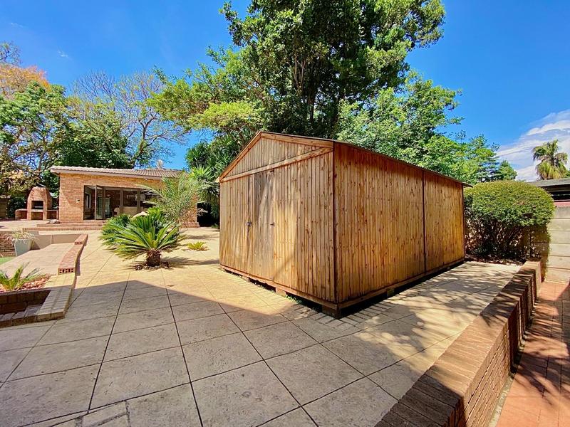 3 Bedroom Property for Sale in Allens Nek Gauteng