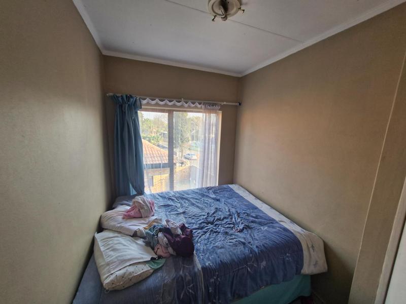 3 Bedroom Property for Sale in Klippoortje Gauteng