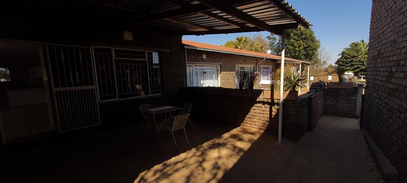 To Let 3 Bedroom Property for Rent in Hillside Gauteng