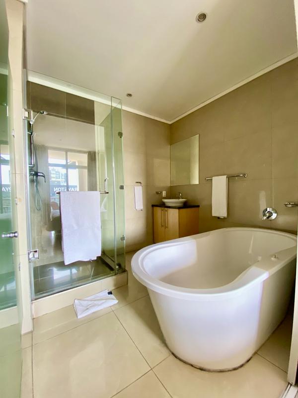 To Let 2 Bedroom Property for Rent in Sandown Gauteng