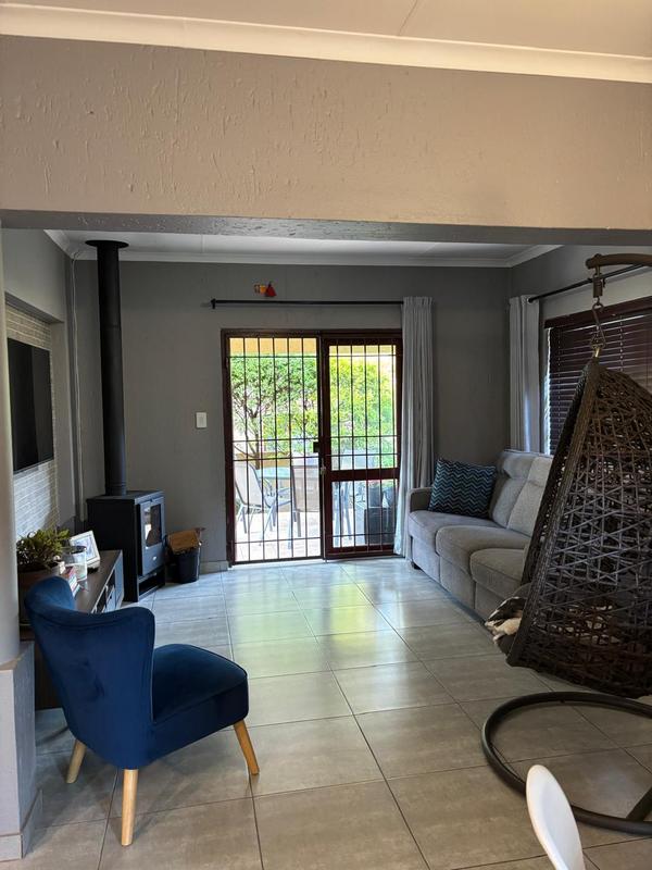 3 Bedroom Property for Sale in Sunninghill Gauteng