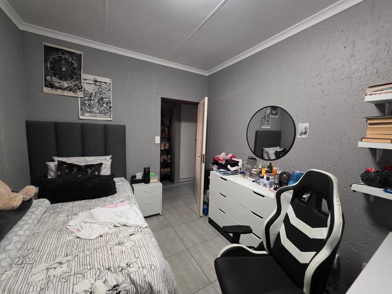 3 Bedroom Property for Sale in Sunninghill Gauteng