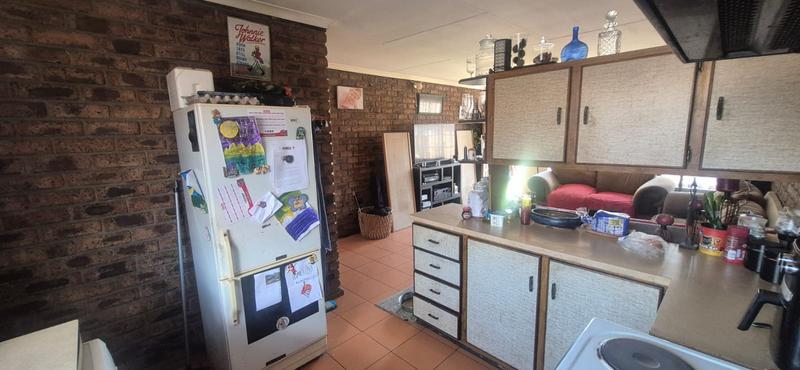 2 Bedroom Property for Sale in Witpoortjie Gauteng