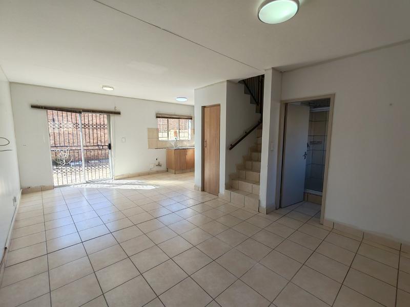 3 Bedroom Property for Sale in Annlin Gauteng