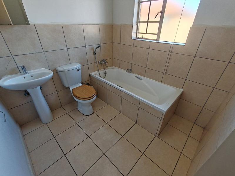 3 Bedroom Property for Sale in Annlin Gauteng