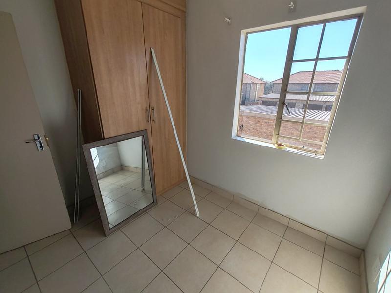 3 Bedroom Property for Sale in Annlin Gauteng