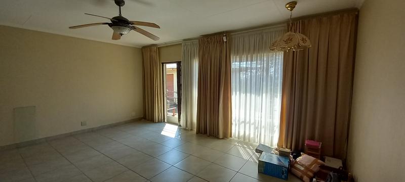 3 Bedroom Property for Sale in Magalieskruin Gauteng