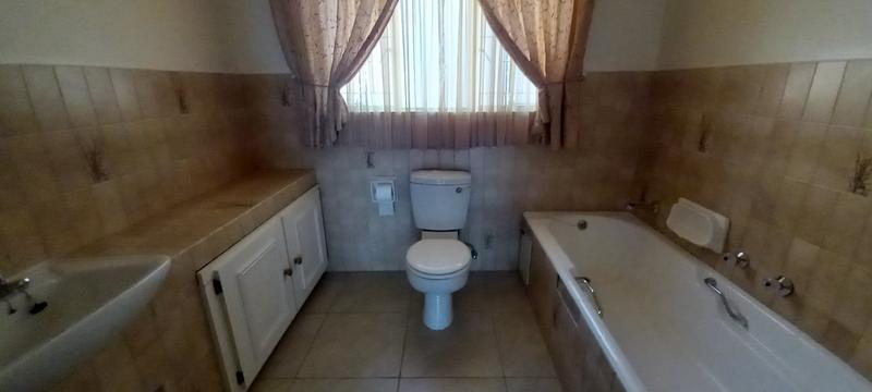 3 Bedroom Property for Sale in Magalieskruin Gauteng