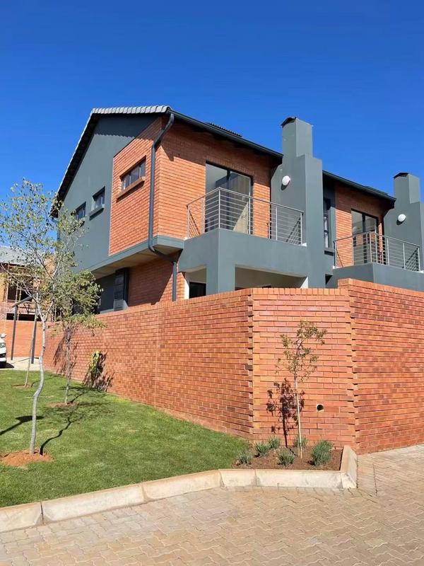 2 Bedroom Property for Sale in Montana Gauteng