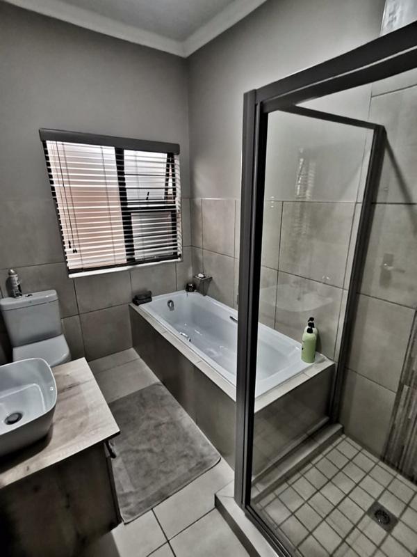 3 Bedroom Property for Sale in Montana Gauteng