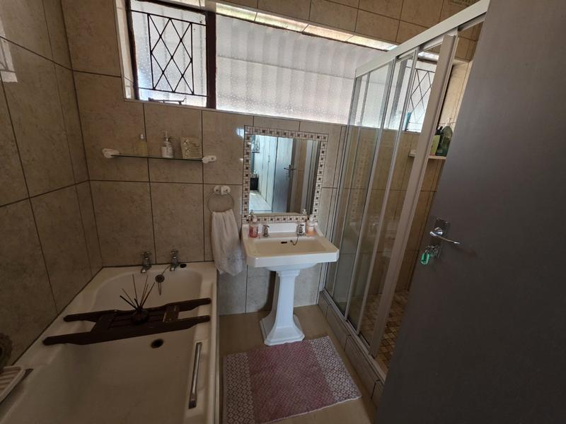 3 Bedroom Property for Sale in Sinoville Gauteng