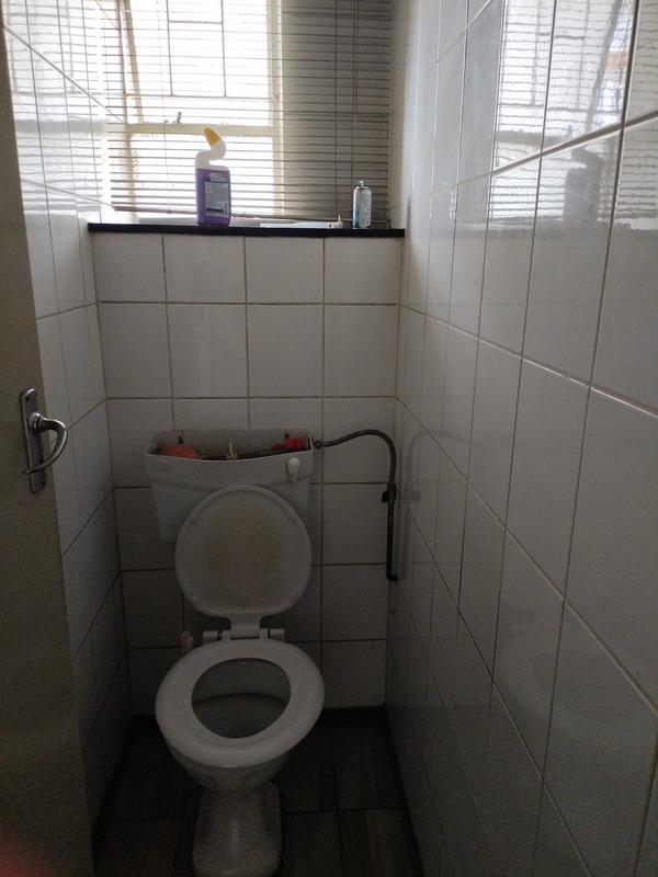 5 Bedroom Property for Sale in Pretoria Gauteng