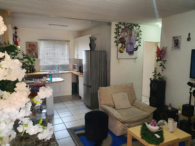 2 Bedroom Property for Sale in Florida Gauteng