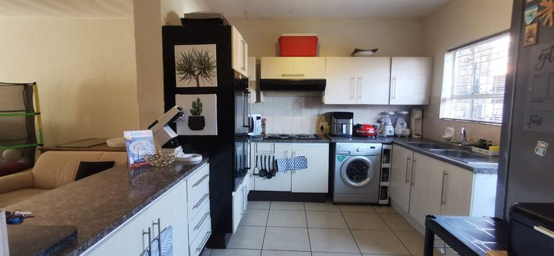 3 Bedroom Property for Sale in Florida Gauteng