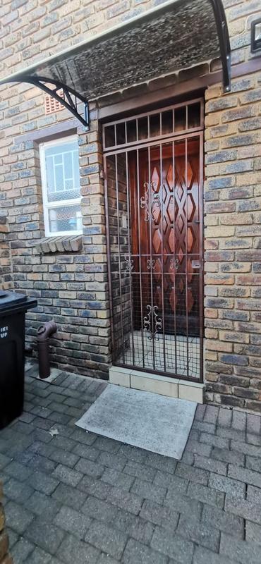 3 Bedroom Property for Sale in Florida Gauteng