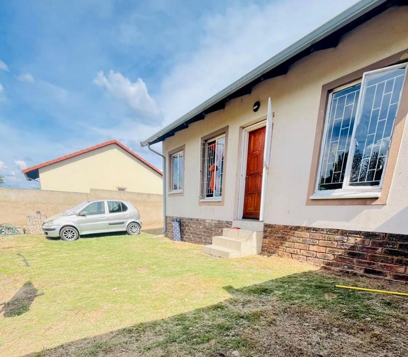 3 Bedroom Property for Sale in Bloubosrand Gauteng