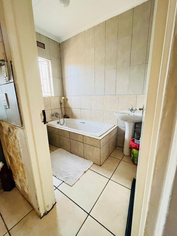 3 Bedroom Property for Sale in Bloubosrand Gauteng