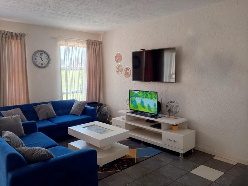 2 Bedroom Property for Sale in Groblerpark Gauteng