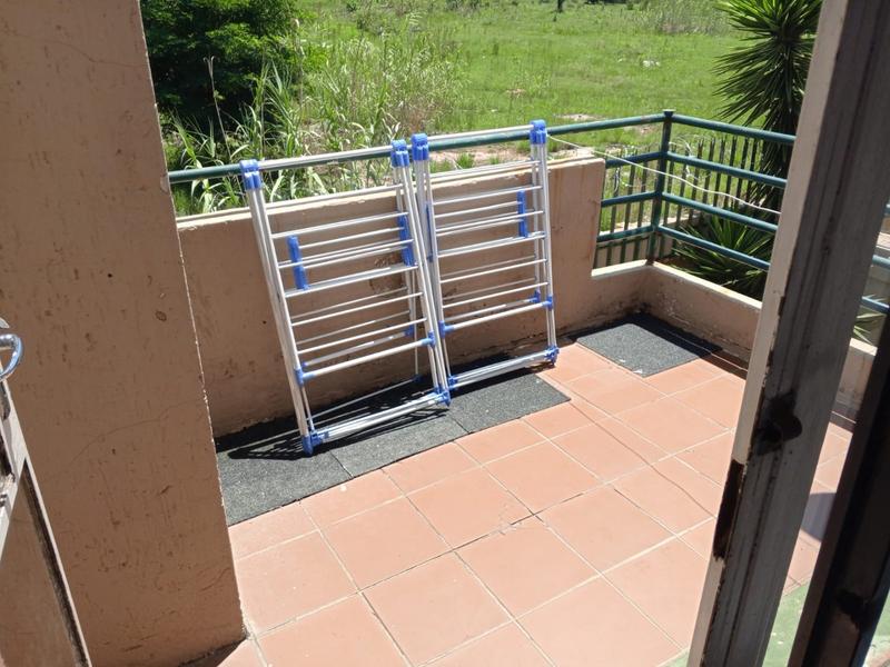 2 Bedroom Property for Sale in Groblerpark Gauteng