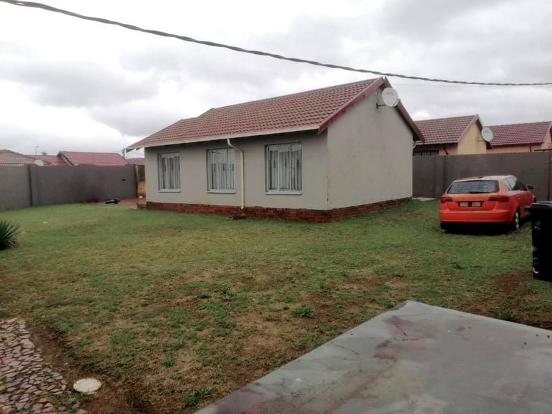 3 Bedroom Property for Sale in Protea Glen Gauteng