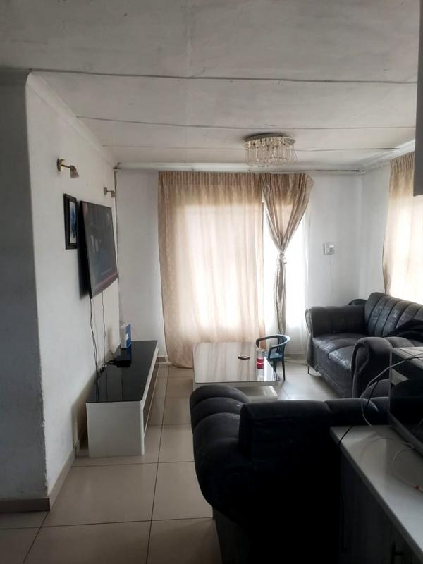 3 Bedroom Property for Sale in Protea Glen Gauteng