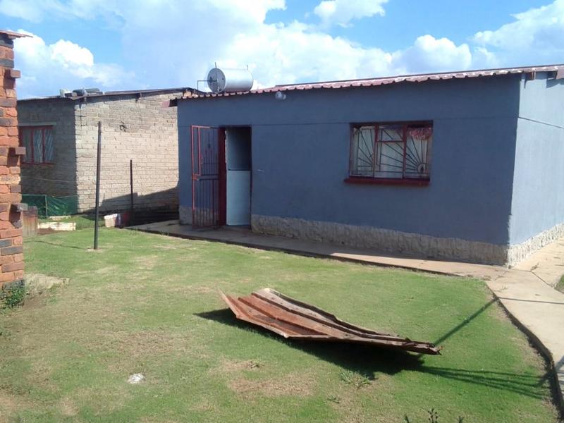 2 Bedroom Property for Sale in Tsakane Gauteng