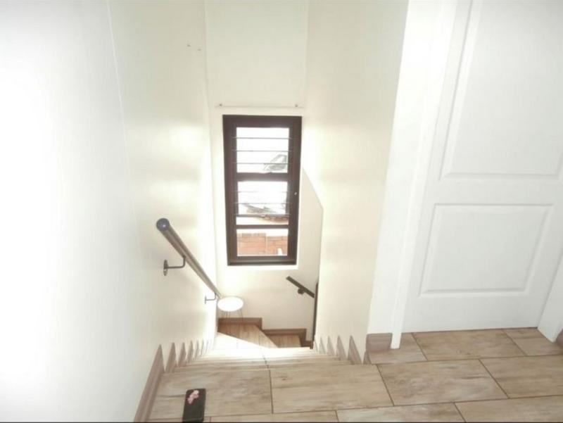 To Let 3 Bedroom Property for Rent in Amberfield Gauteng