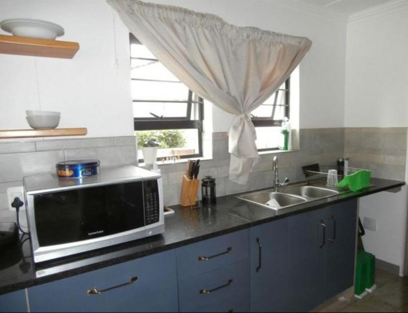 To Let 3 Bedroom Property for Rent in Amberfield Gauteng