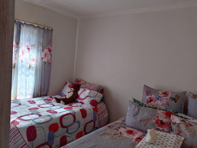 2 Bedroom Property for Sale in Lenasia South Gauteng