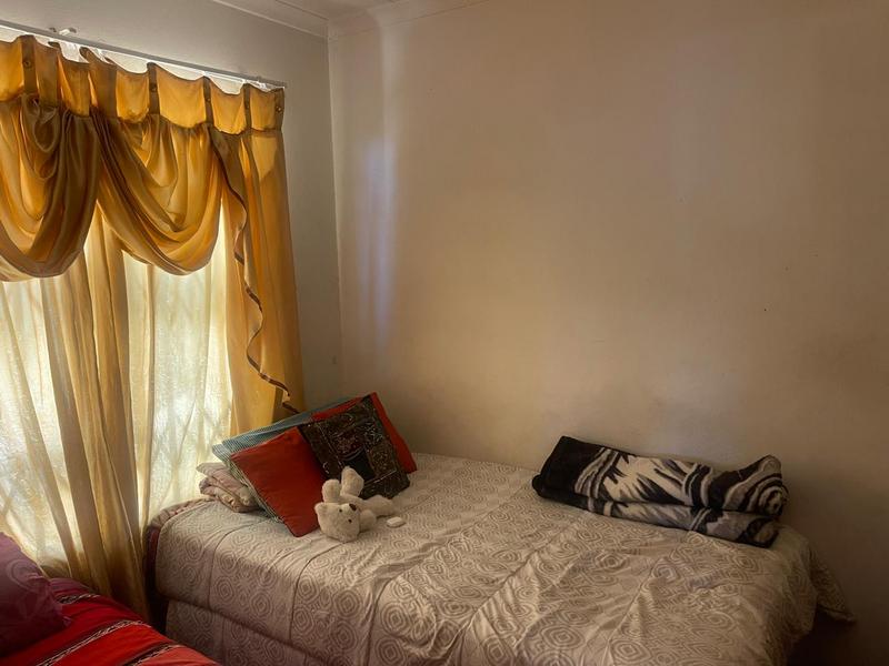 2 Bedroom Property for Sale in Fleurhof Gauteng