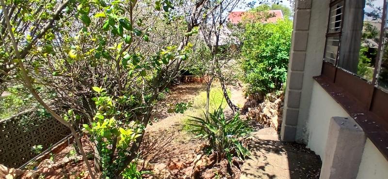 4 Bedroom Property for Sale in Ontdekkerspark Gauteng