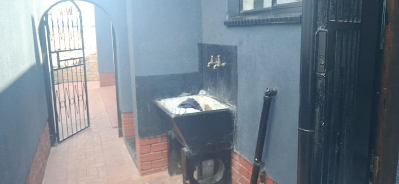 3 Bedroom Property for Sale in Protea North Gauteng