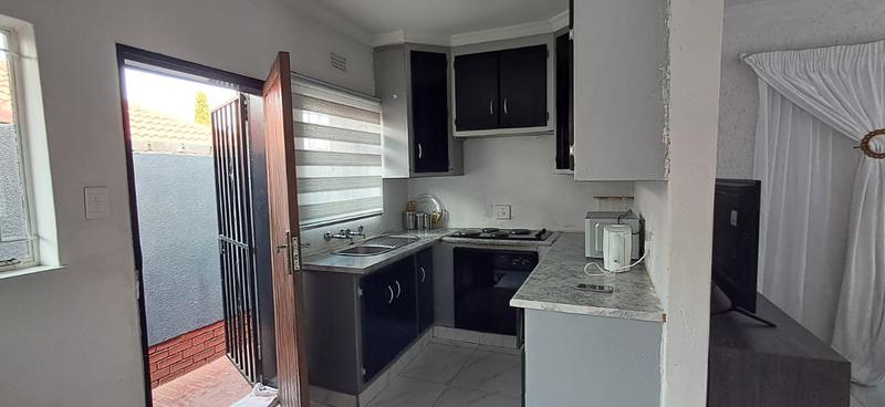 3 Bedroom Property for Sale in Protea North Gauteng