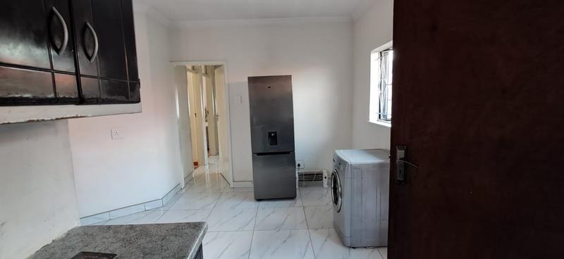 3 Bedroom Property for Sale in Protea North Gauteng