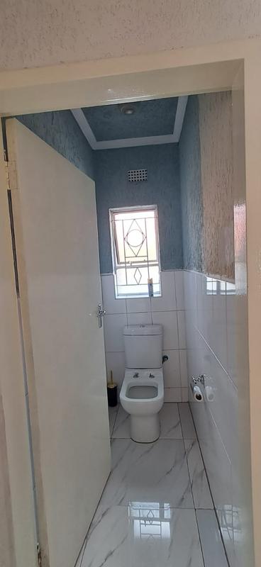 3 Bedroom Property for Sale in Protea North Gauteng