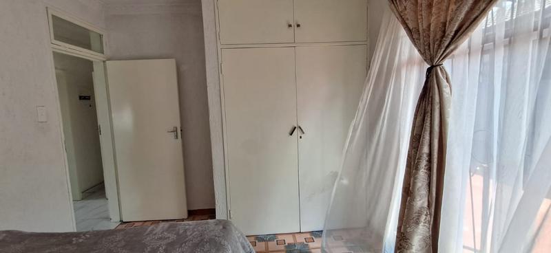 3 Bedroom Property for Sale in Protea North Gauteng