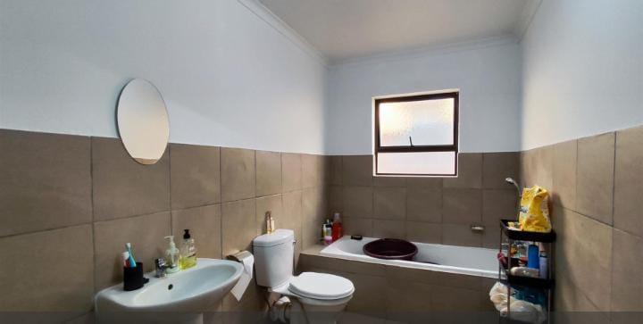 3 Bedroom Property for Sale in Albertsdal Gauteng