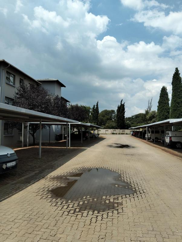 2 Bedroom Property for Sale in Eveleigh Gauteng