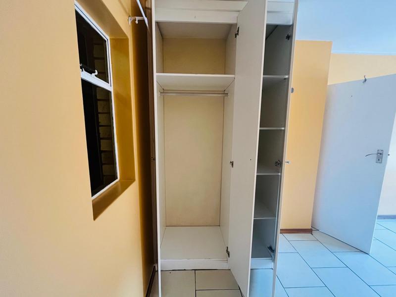 2 Bedroom Property for Sale in Braamfontein Gauteng