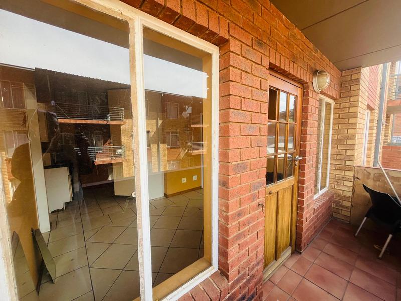 2 Bedroom Property for Sale in Braamfontein Gauteng