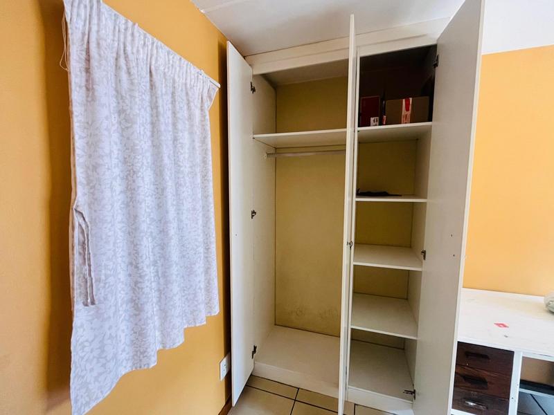 2 Bedroom Property for Sale in Braamfontein Gauteng