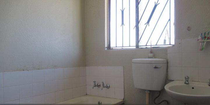 2 Bedroom Property for Sale in Naturena Gauteng