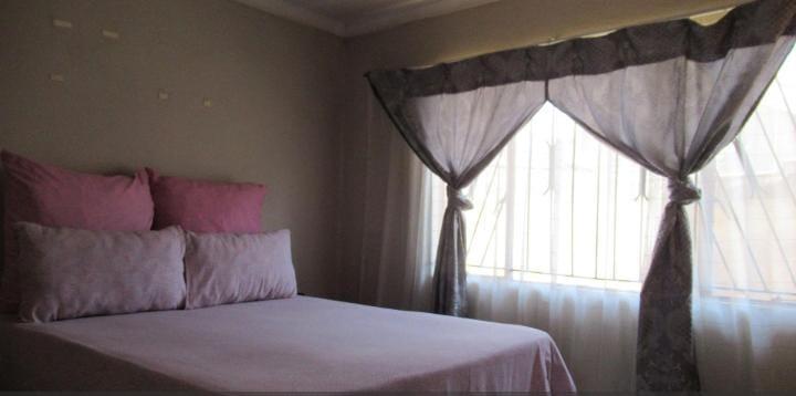 2 Bedroom Property for Sale in Naturena Gauteng