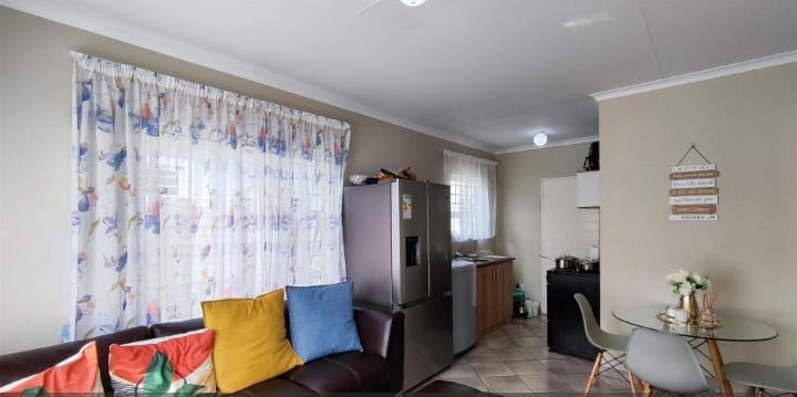 2 Bedroom Property for Sale in Alliance Gauteng