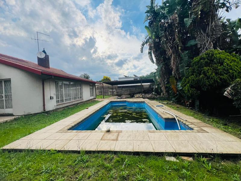 4 Bedroom Property for Sale in Birchleigh Gauteng