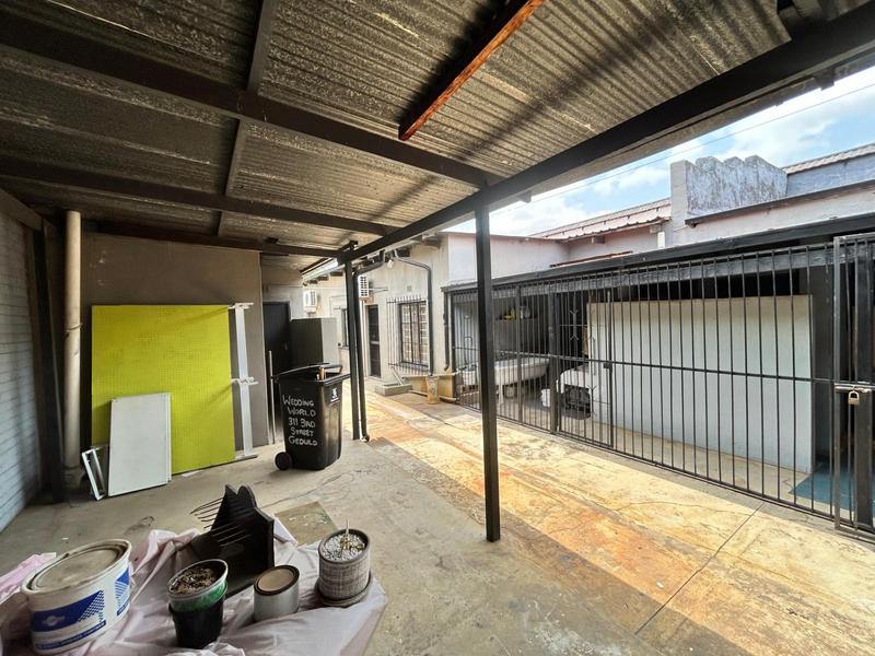 Commercial Property for Sale in Geduld Gauteng