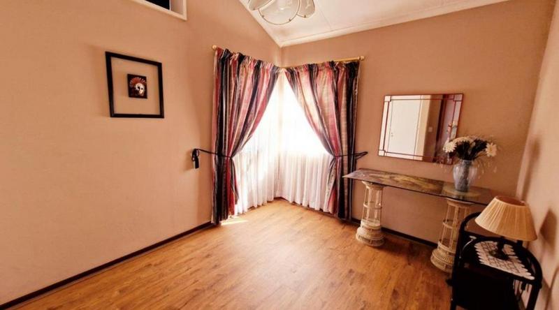 3 Bedroom Property for Sale in Bassonia Gauteng