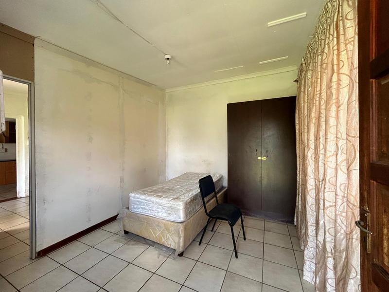 7 Bedroom Property for Sale in Sophiatown Gauteng